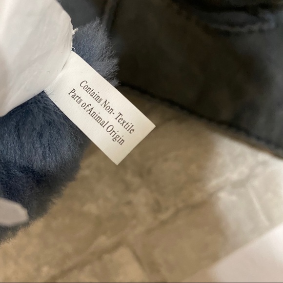 Ugg Shearling & Suede Gloves - Picture 8 of 9